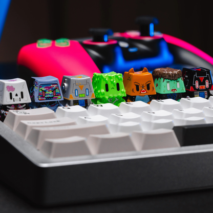 CREATURES MYSTERY BLIND BOX